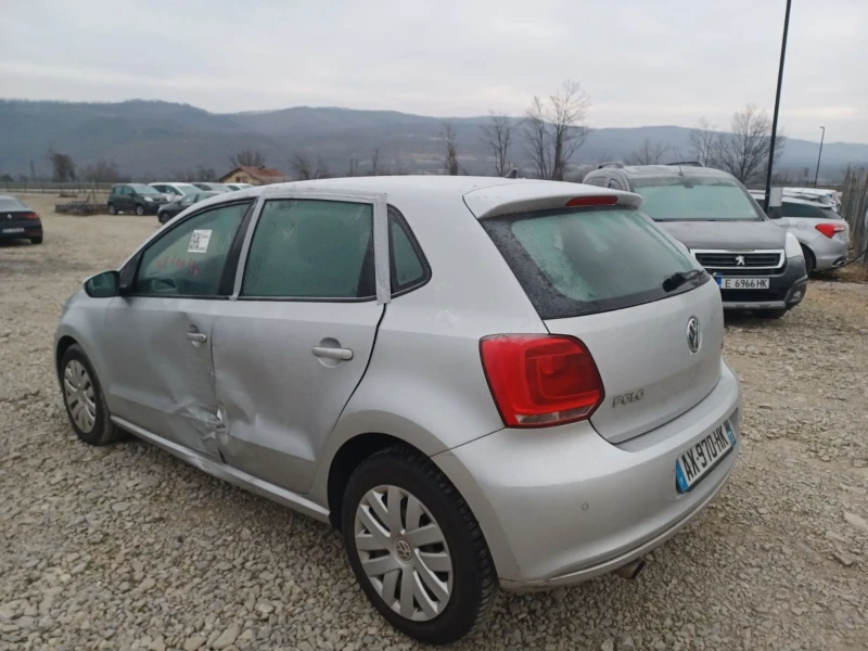 VW Polo 1.6tdi, снимка 3 - Автомобили и джипове - 49068324