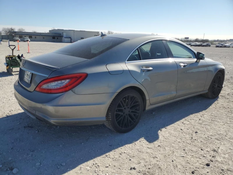 Mercedes-Benz CLS 500 АМГ-Пакет* Обдух* Подгрев, снимка 2 - Автомобили и джипове - 49531640