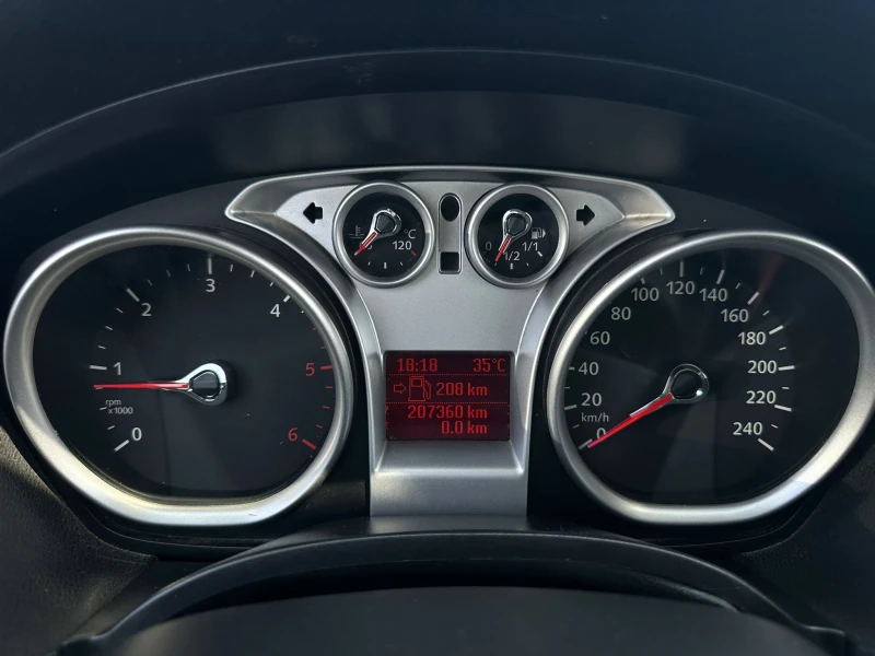 Ford C-max / 1.6 TDCI / 107 HP / EURO 4 / , снимка 15 - Автомобили и джипове - 51443736