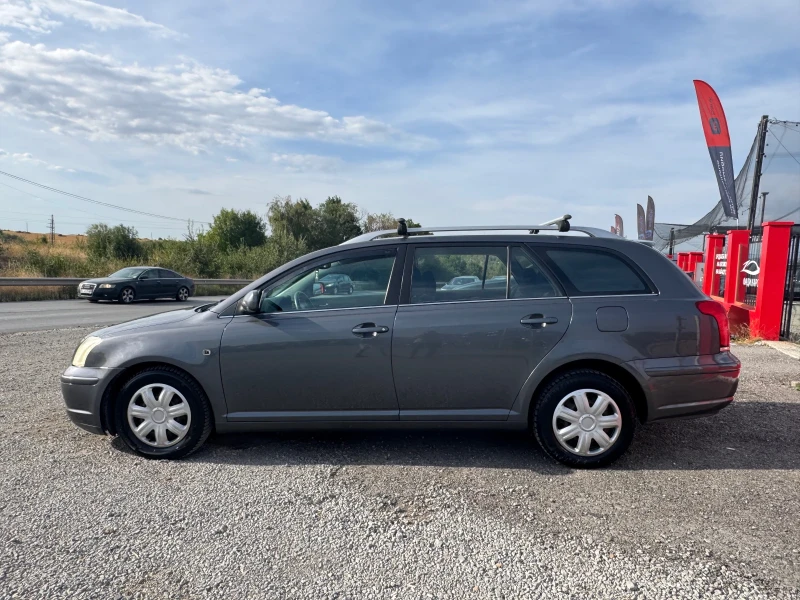 Toyota Avensis Бензин/Метан, снимка 4 - Автомобили и джипове - 51617438