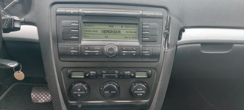Skoda Octavia, снимка 7 - Автомобили и джипове - 53168658