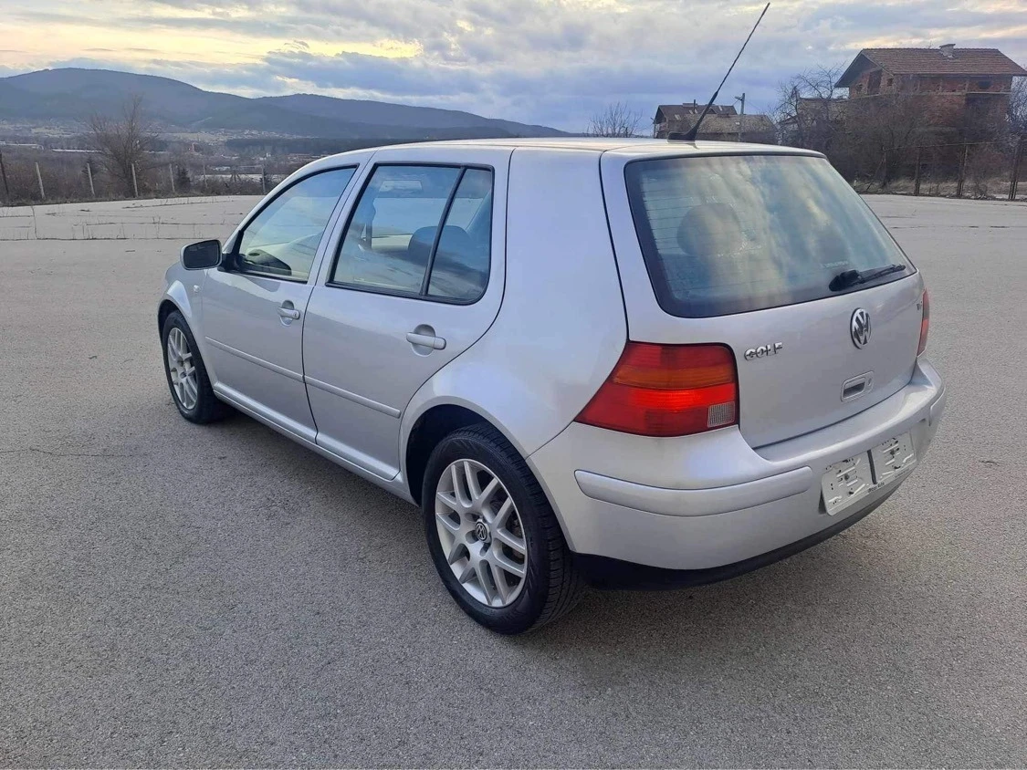 VW Golf 1.6I Климатроник, борд компютър, ESP - изображение 2