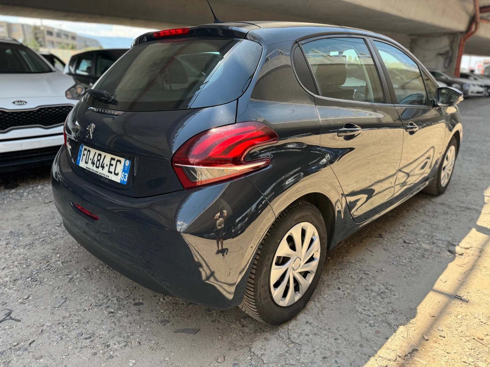 Peugeot 208 1.5e-HDI-EURO6 - изображение 4