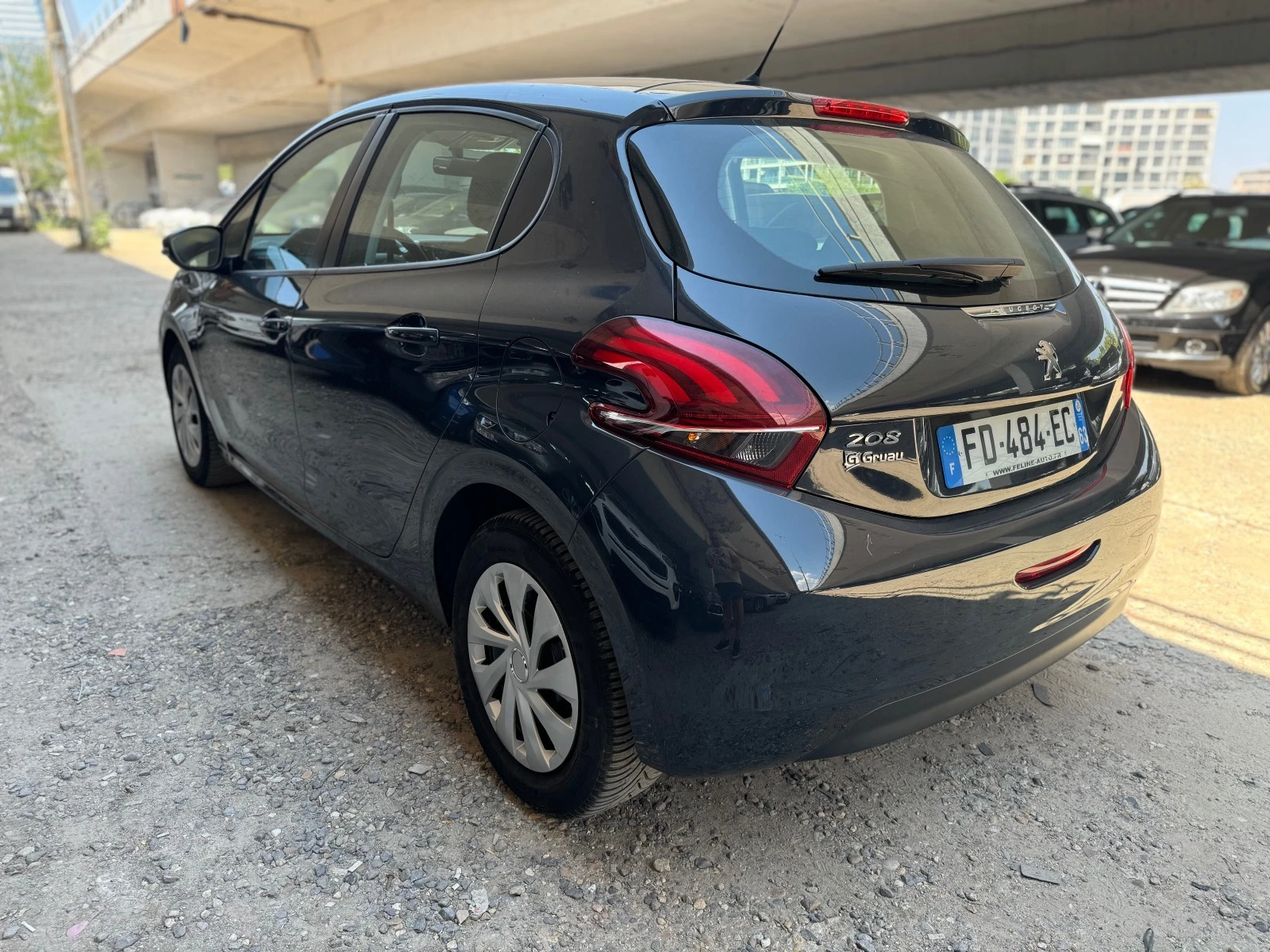 Peugeot 208 1.5e-HDI-EURO6 - изображение 7