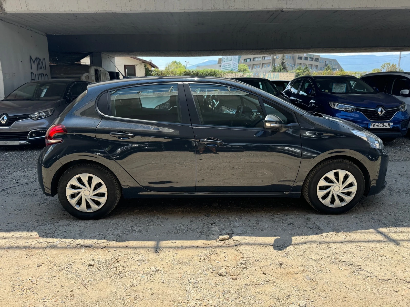 Peugeot 208 1.5e-HDI-EURO6 - изображение 3