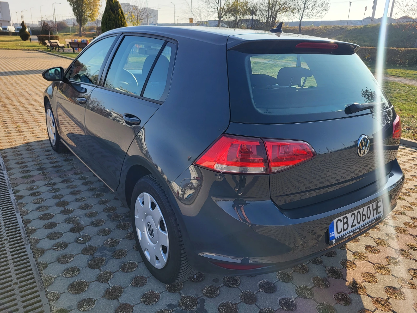 VW Golf 1.2tsi 105 ps. - изображение 4