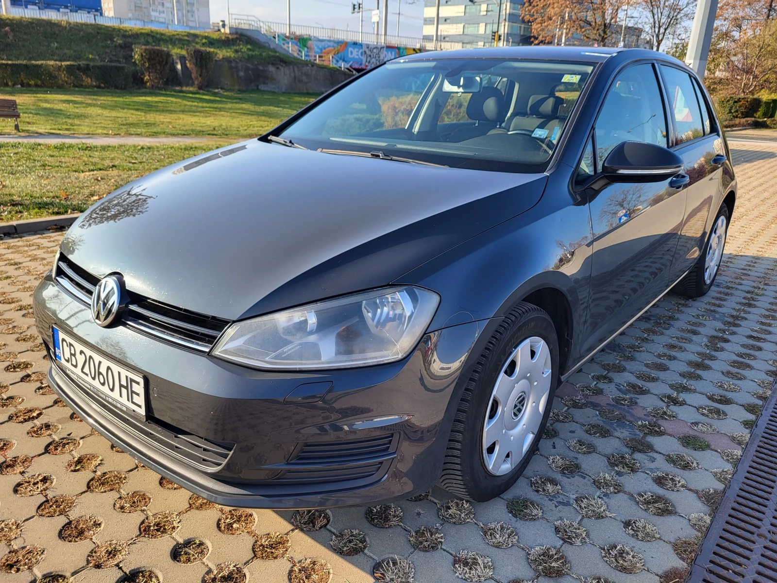 VW Golf 1.2tsi 105 ps. - изображение 2