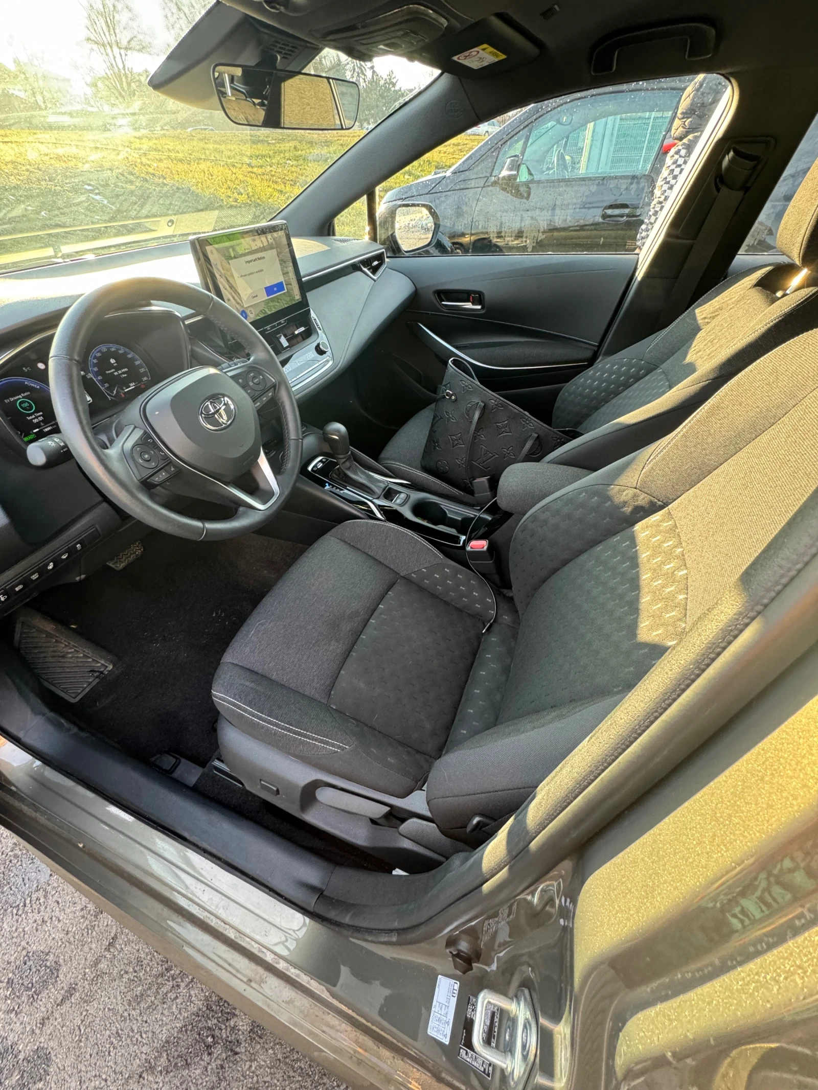 Toyota Corolla Executive - изображение 6