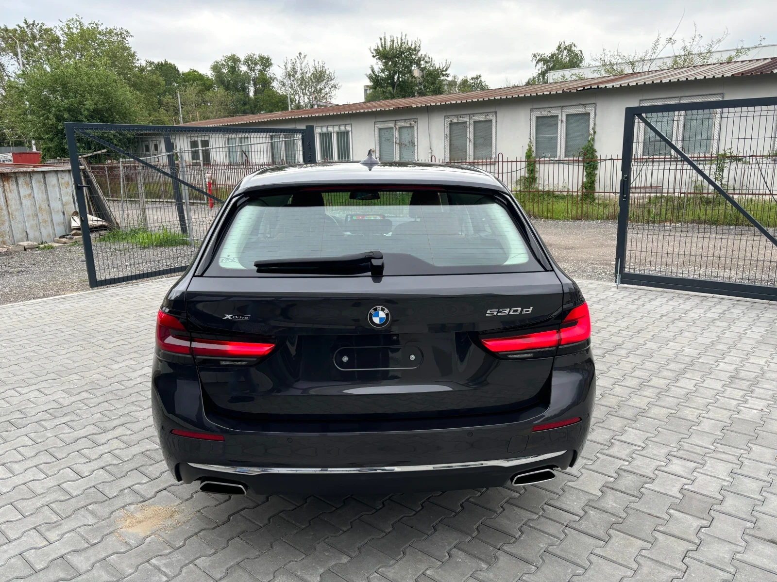 BMW 530 Xdrive LUXURY LINE Кафява кожа - изображение 6