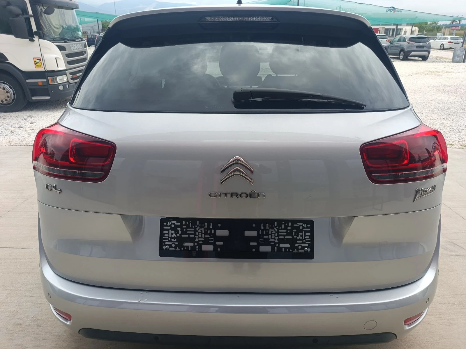 Citroen C4 Picasso 1.6 HDI - изображение 5