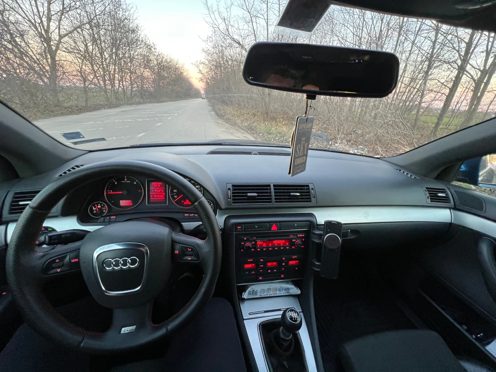 Audi A4 B7 - изображение 5
