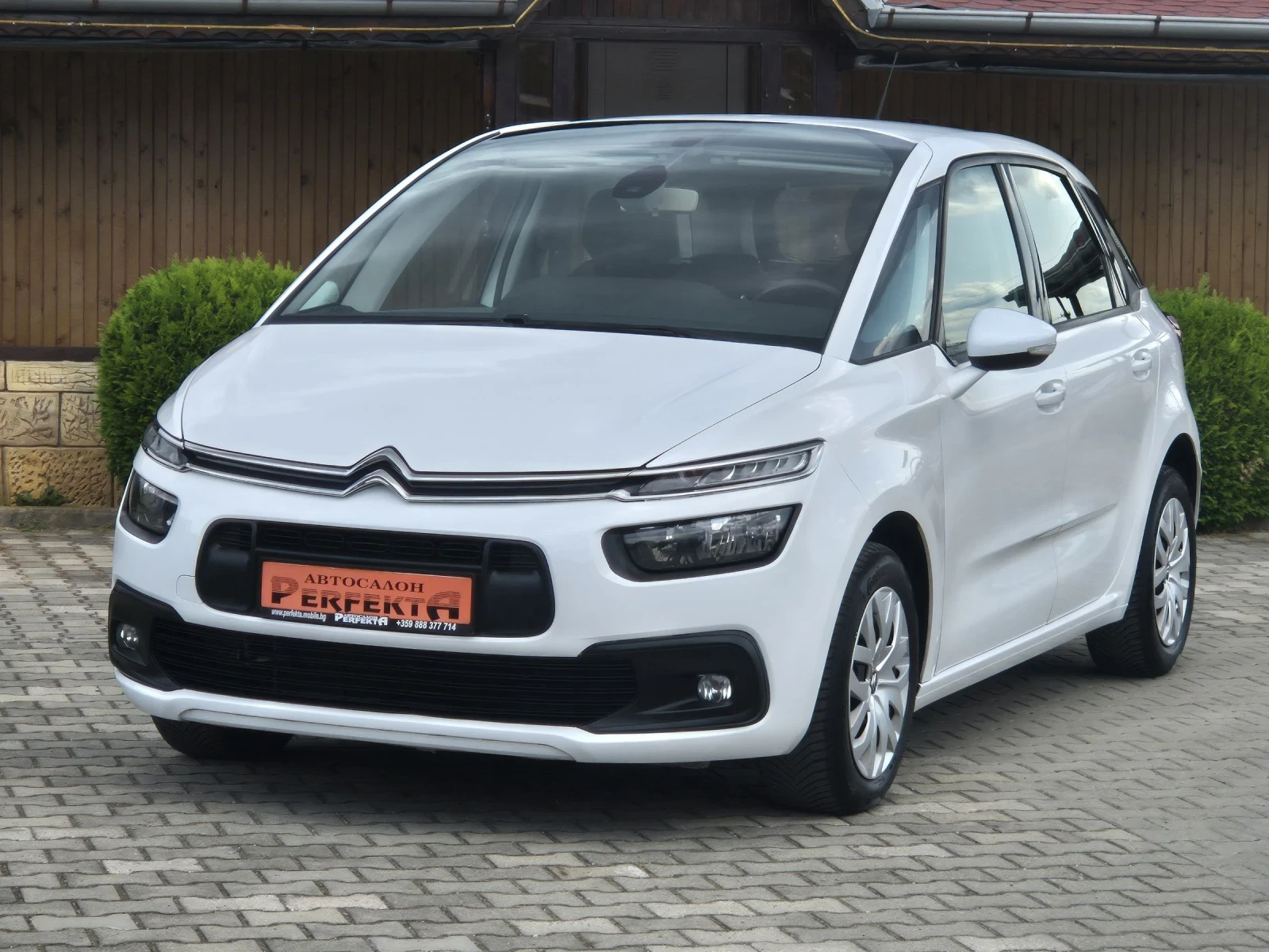 Citroen C4 Picasso 1.6HDI 120к.с. Автомат  - изображение 2