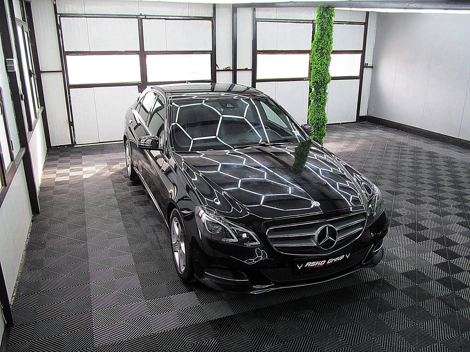 Mercedes-Benz E 250 harman kardon/KeylessGo/Podgrev/СОБСТВЕН ЛИЗИНГ - изображение 7