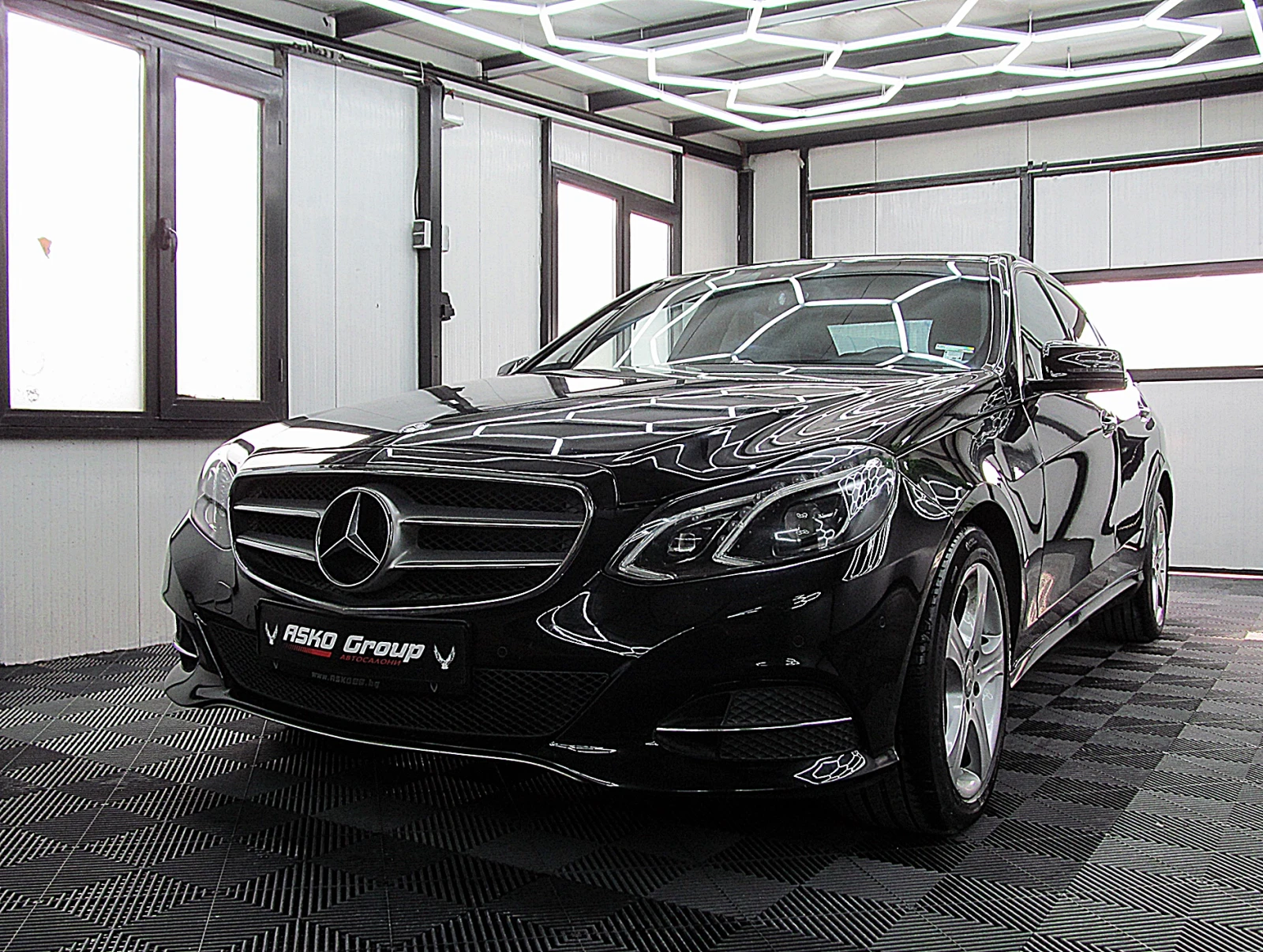 Mercedes-Benz E 250 harman kardon/KeylessGo/Podgrev/  | Mobile.bg   1