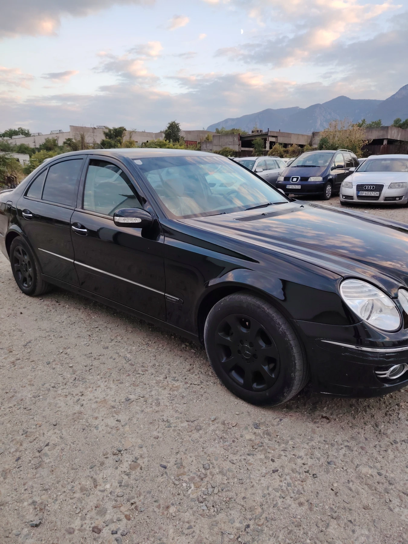 Mercedes-Benz E 220 | Mobile.bg — изображение 7