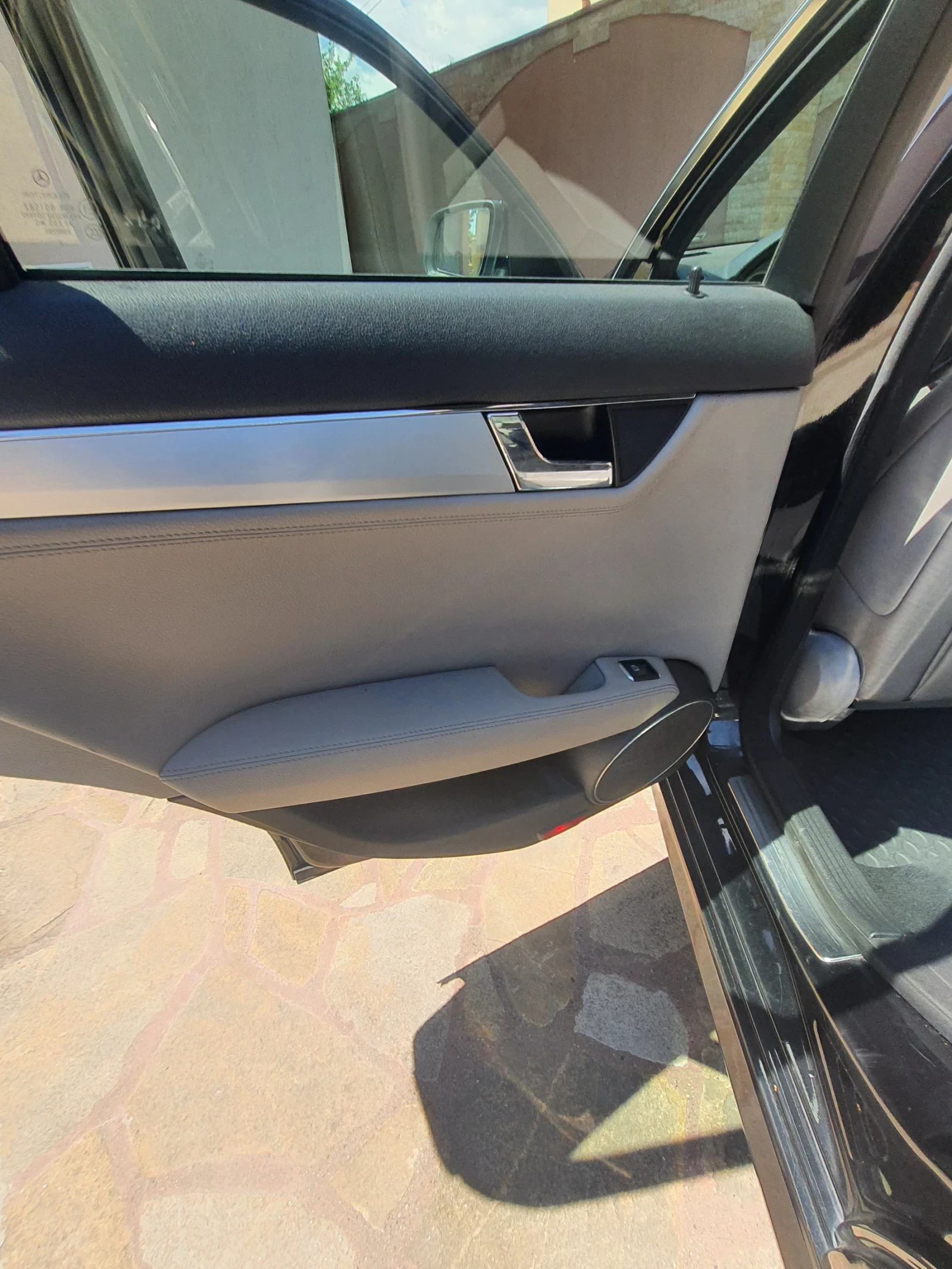 Mercedes-Benz C 220  - изображение 9