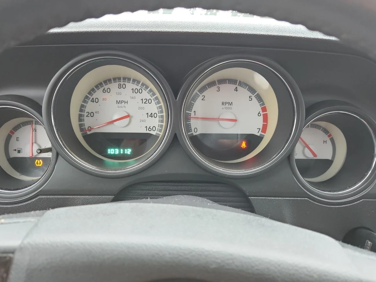 Dodge Challenger R/T* 5.7 HEMI* карбон детайли* АВТО ФИНАНСИРАНЕ*  - изображение 10