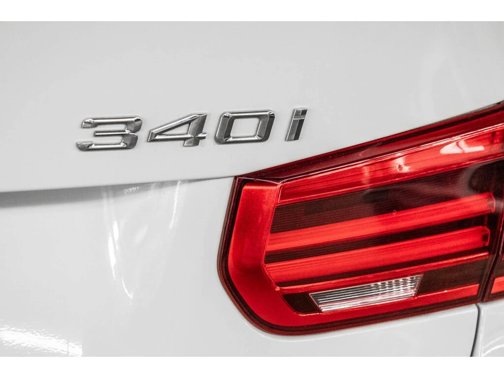 BMW 340 * xDrive Sedan M Sport xDrive Leather / M Sport *  - изображение 9