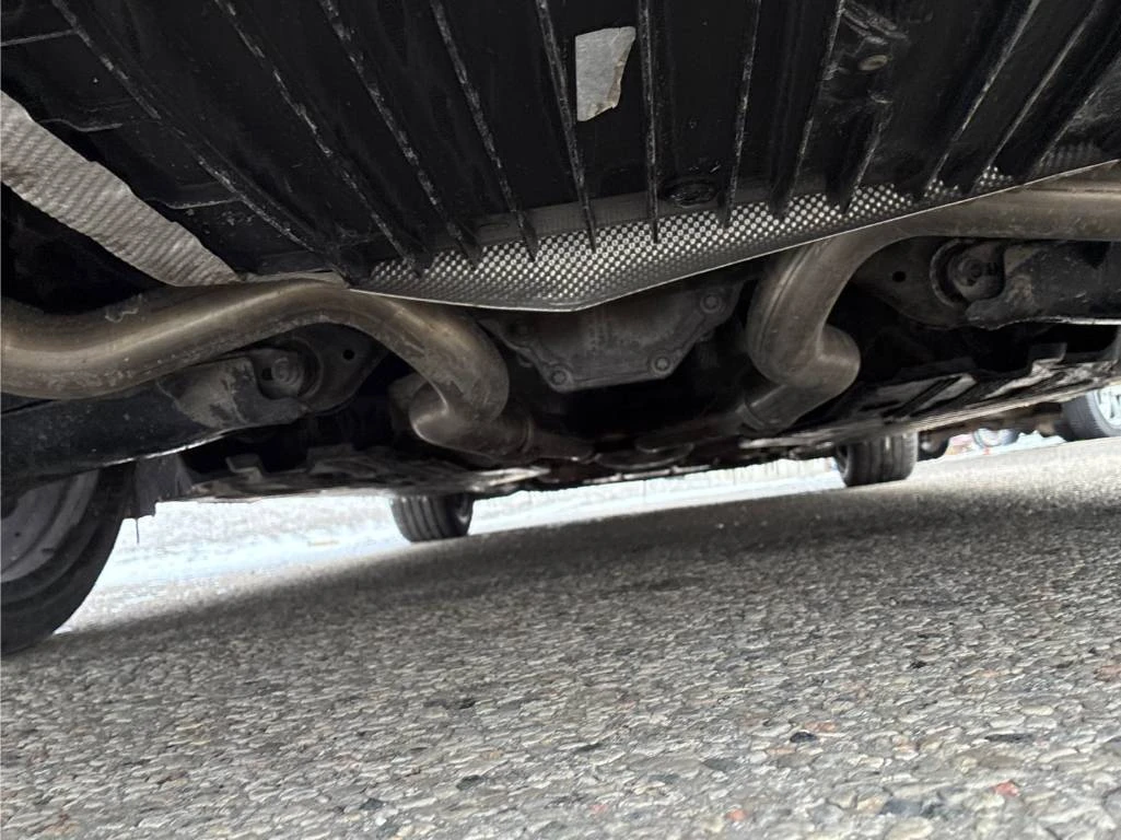 Mercedes-Benz C 43 AMG CARFAX* ДИСТРОНИК * МЪРТВА ТОЧКА, снимка 14 - Автомобили и джипове - 53962177