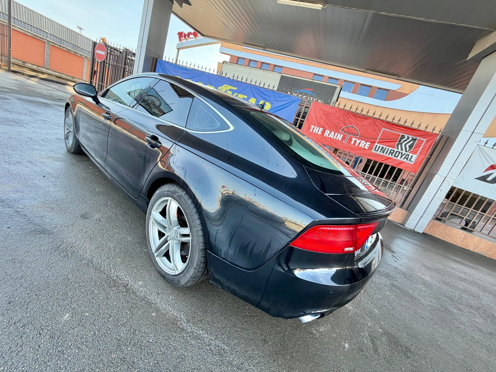 Audi A7 БАРТЕР* ОБСЛУЖЕН* 3.0Д* 4х4, снимка 5 - Автомобили и джипове - 53980407