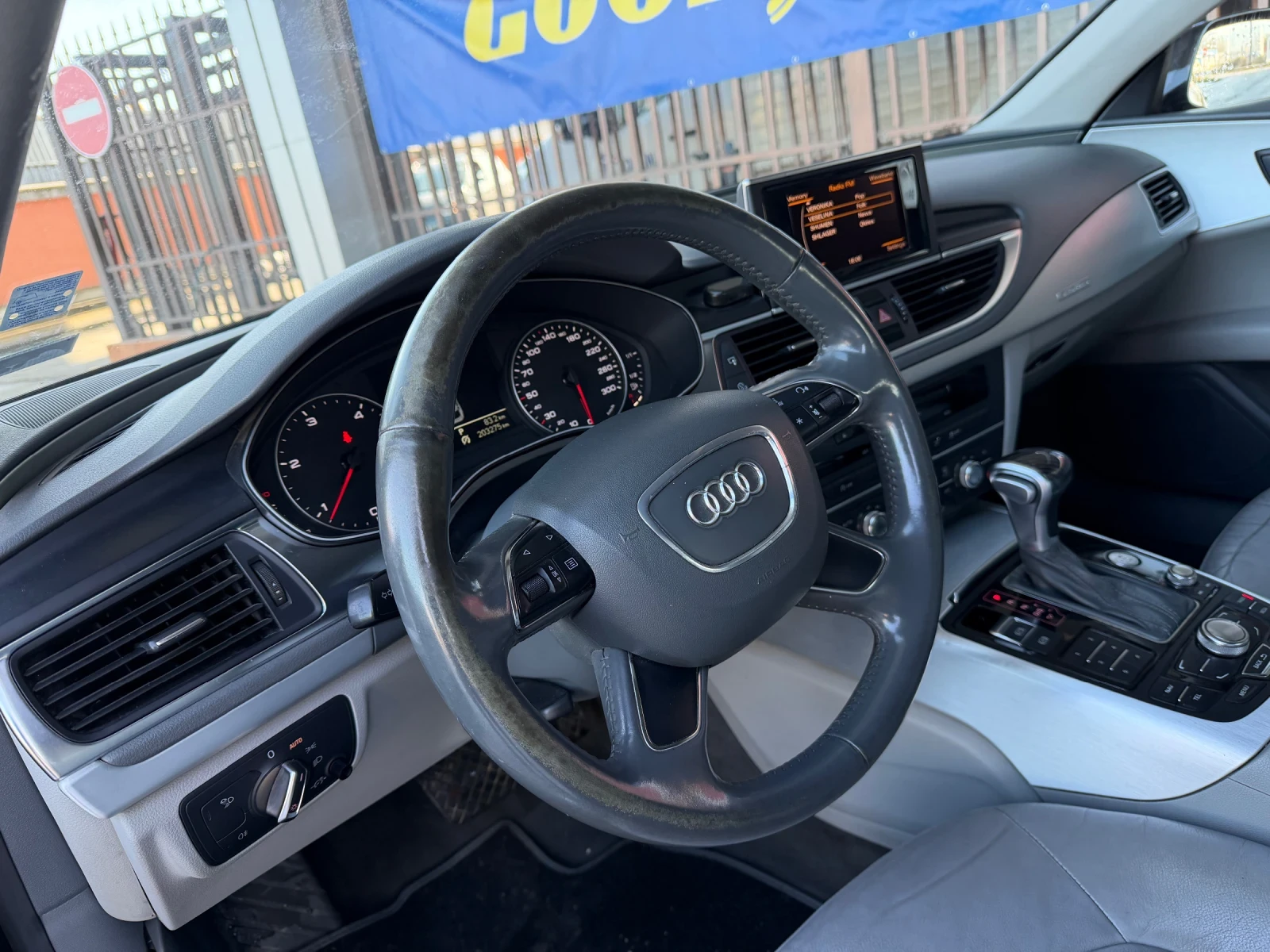 Audi A7 БАРТЕР* ОБСЛУЖЕН* 3.0Д* 4х4, снимка 11 - Автомобили и джипове - 53980407