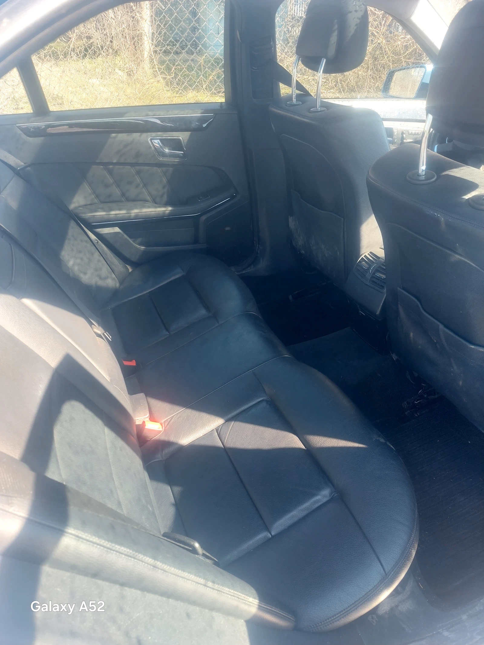 Mercedes-Benz E 350, снимка 9 - Автомобили и джипове - 54286141