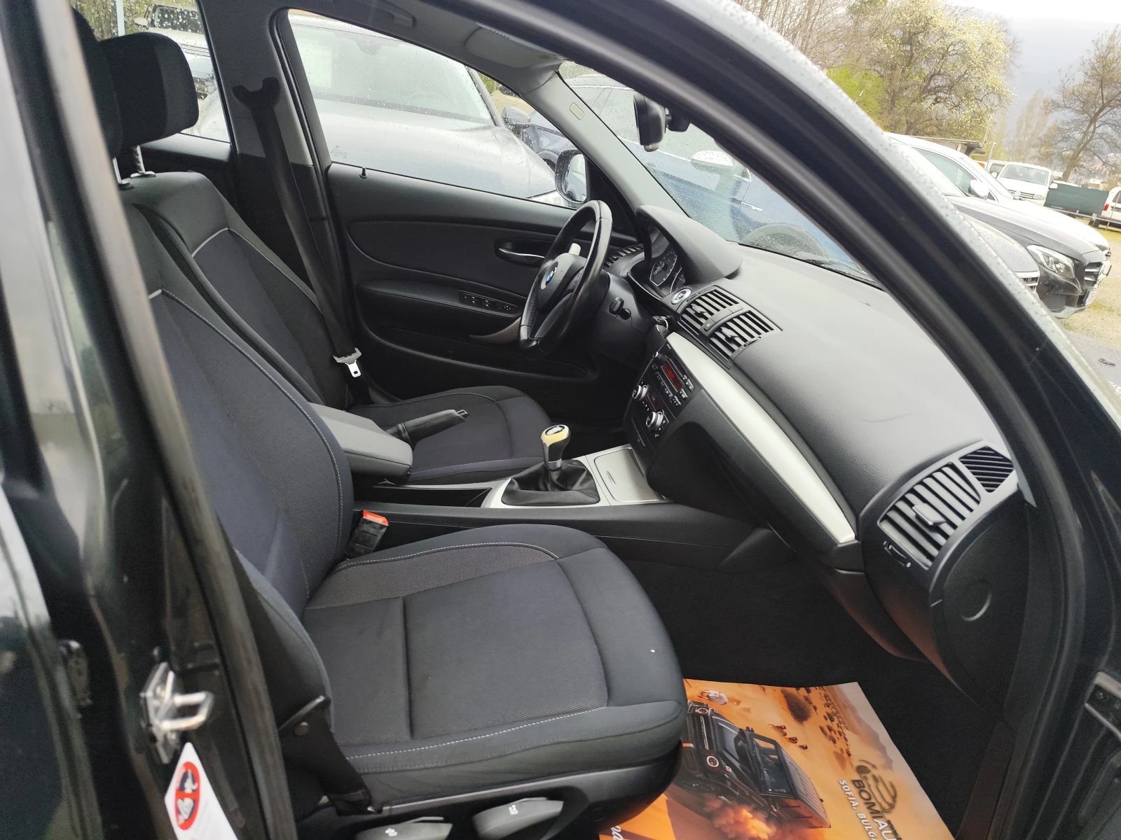 BMW 116 2.0D* XENON* EURO5A* , снимка 11 - Автомобили и джипове - 54205856