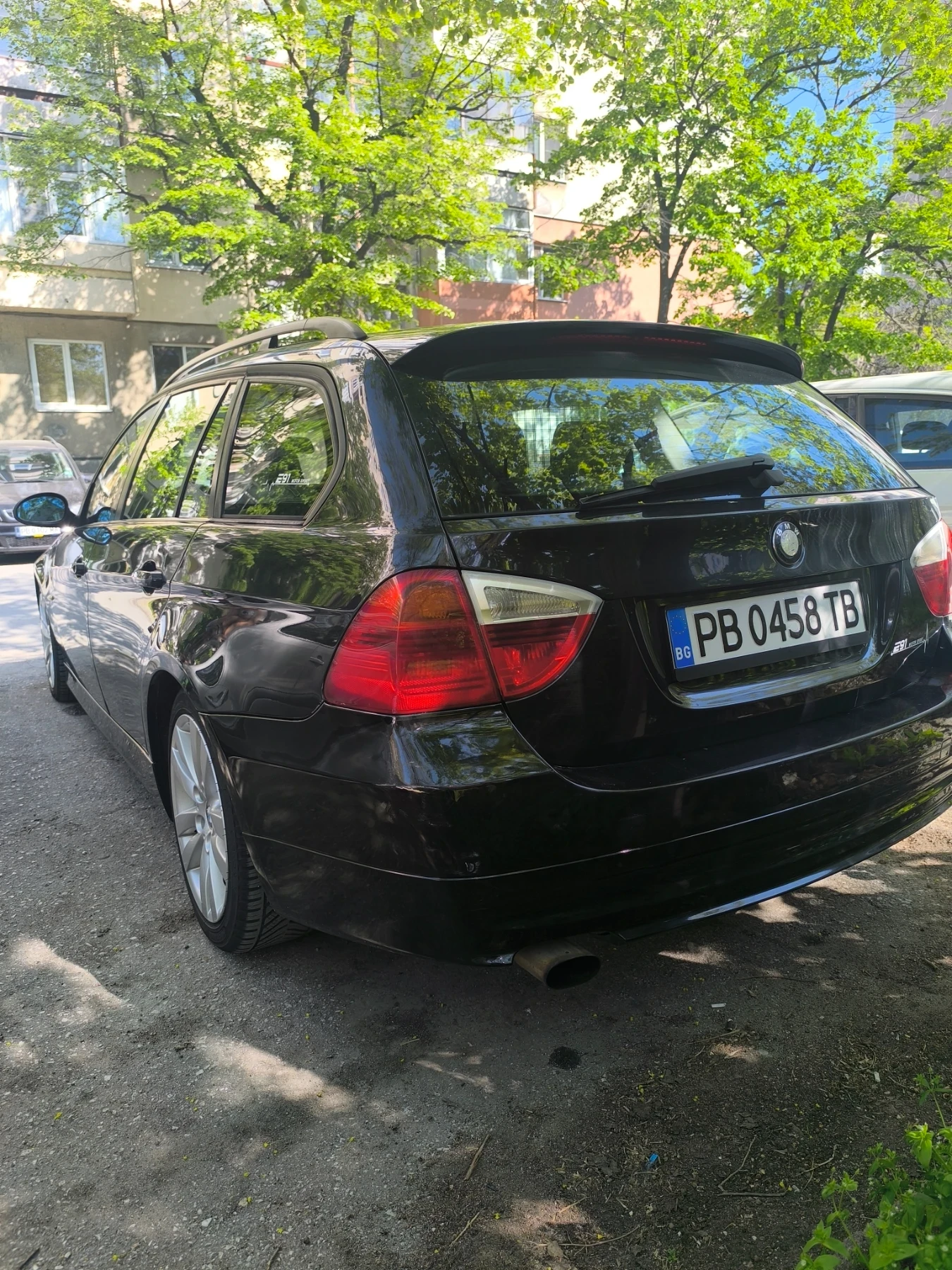 BMW 320, снимка 3 - Автомобили и джипове - 54271509