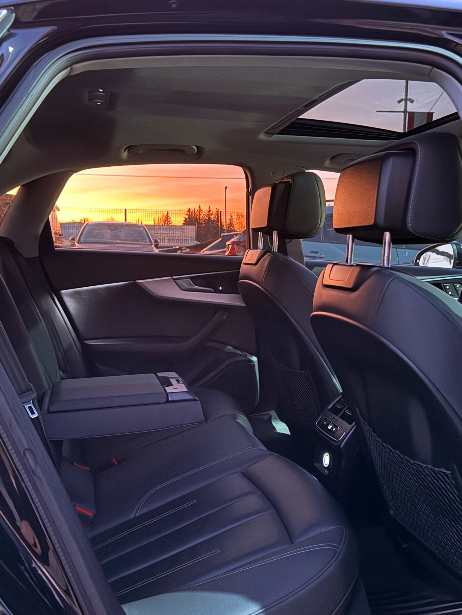 Audi A4 S-Line | Digital Cockpit | Distronic | HUD Quattro, снимка 12 - Автомобили и джипове - 54974522