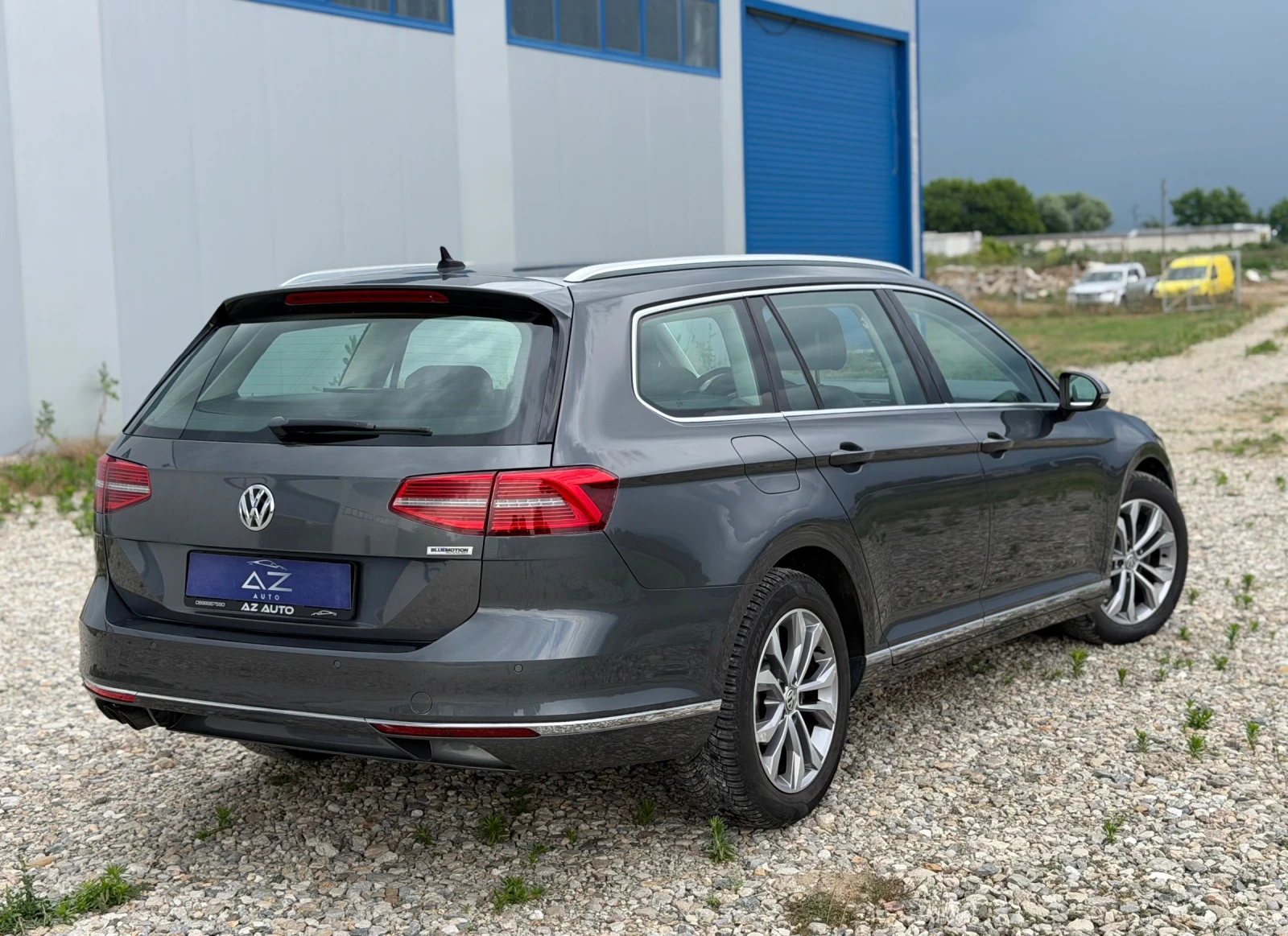 VW Passat Highline 2.0 TDI 190кс/ Digital/ LED/ Distronic, снимка 6 - Автомобили и джипове - 55036390