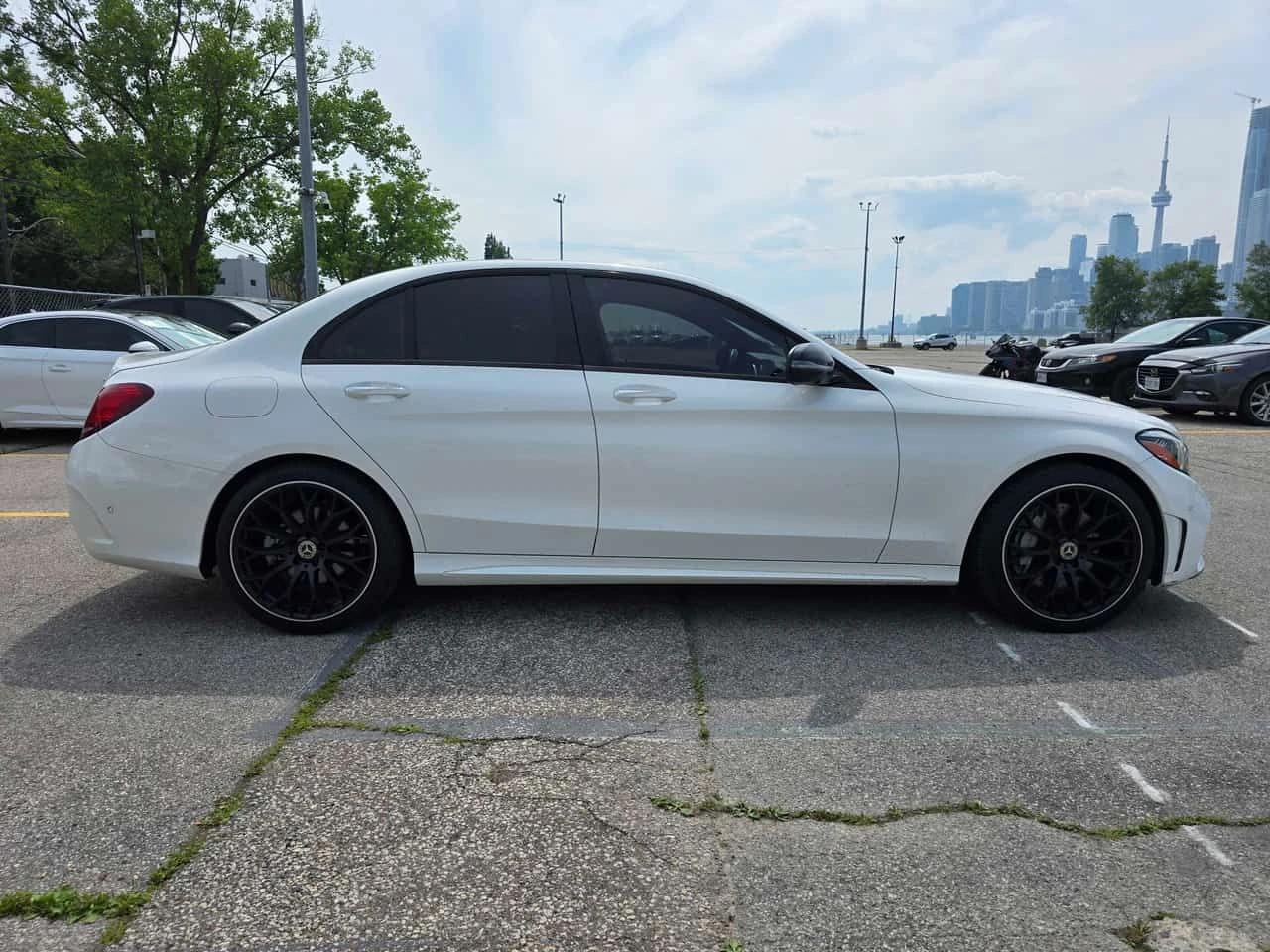 Mercedes-Benz C 300 4MATIC/360/ПАНОРАМА/ПОДГРЕВИ, снимка 4 - Автомобили и джипове - 55064872