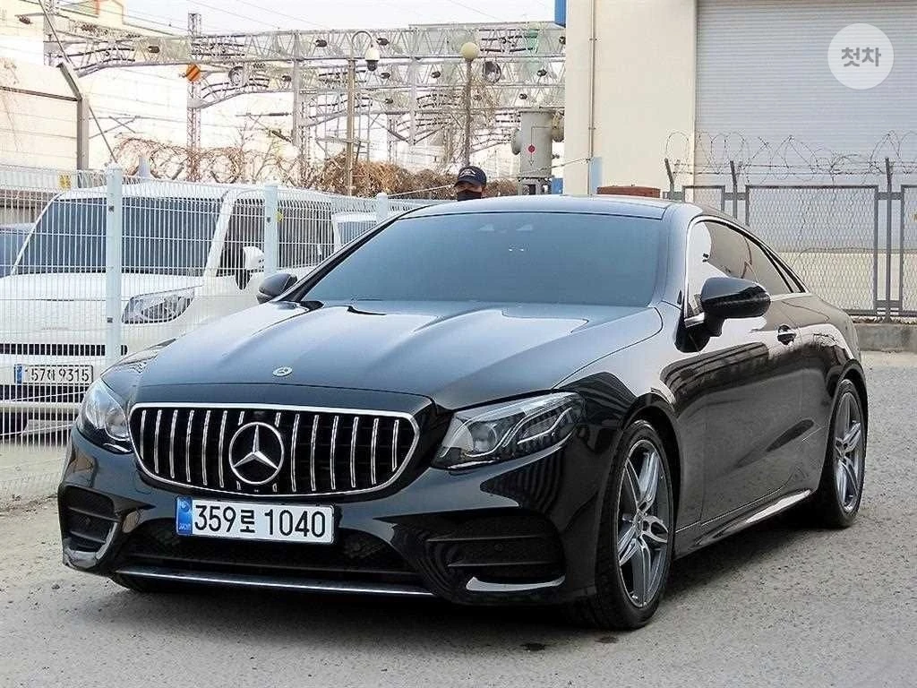 Mercedes-Benz E 400 COUPE* Digital Cockpit* Фиксирана цена* 