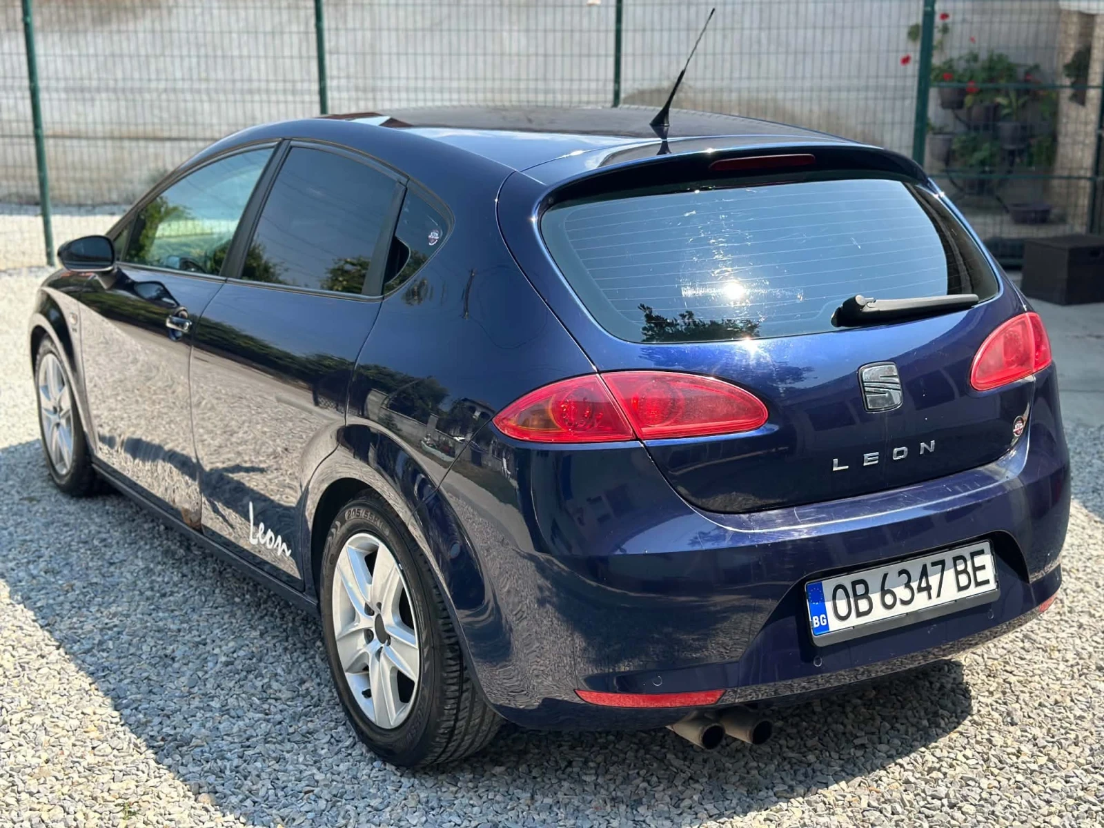 Seat Leon, снимка 6 - Автомобили и джипове - 55769383