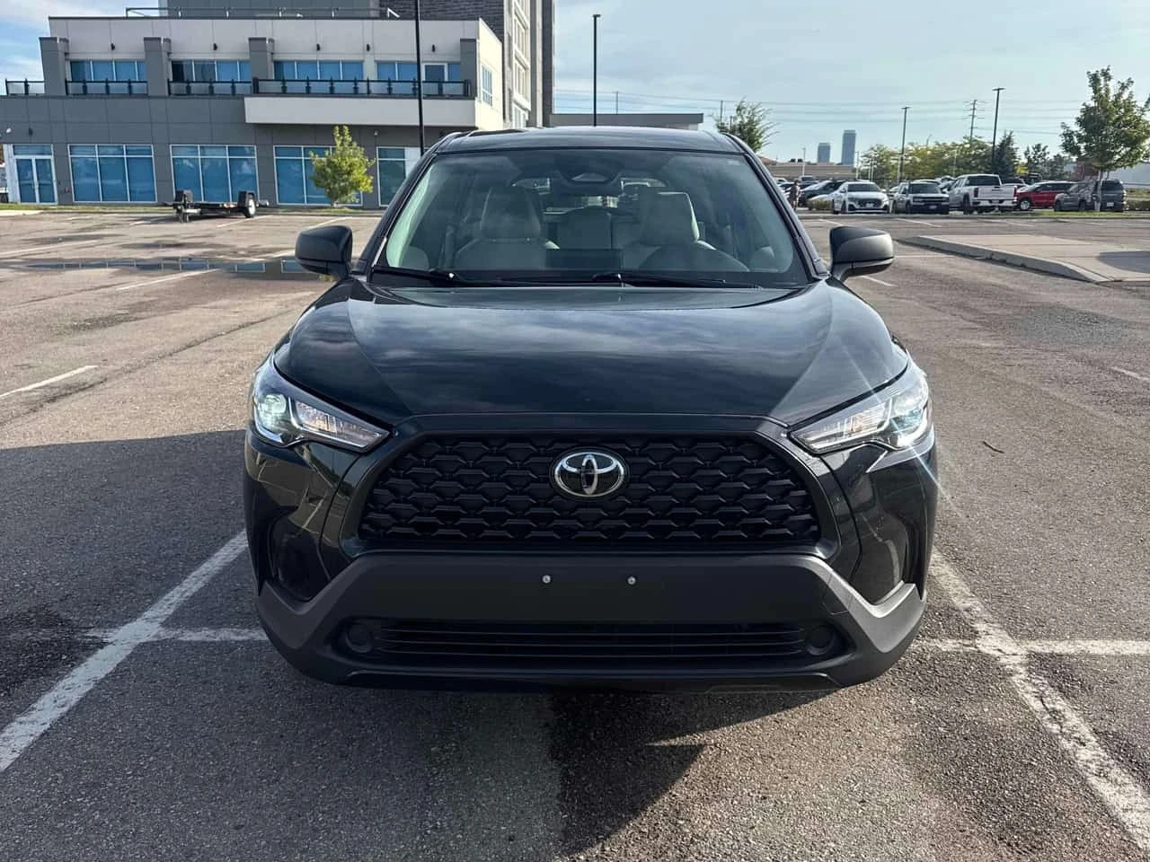 Toyota Corolla Cross * L * АВТОКРЕДИТ БЕЗ ПЪРВОНАЧАЛНА ВНОСКА* , снимка 6 - Автомобили и джипове - 56177033