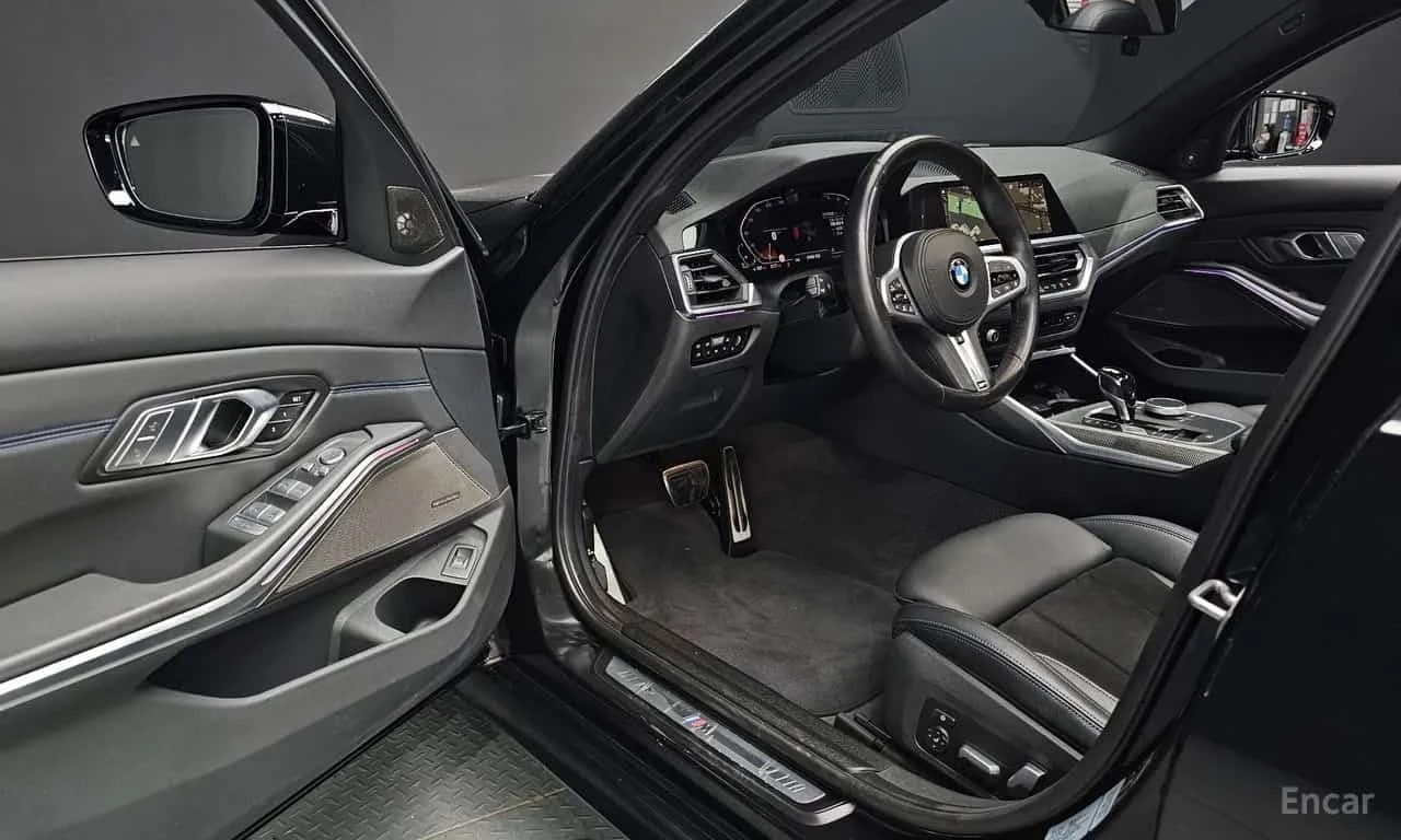 BMW 320 d * xDrive * M Sport * 360 Камера * Head up * , снимка 6 - Автомобили и джипове - 56311121
