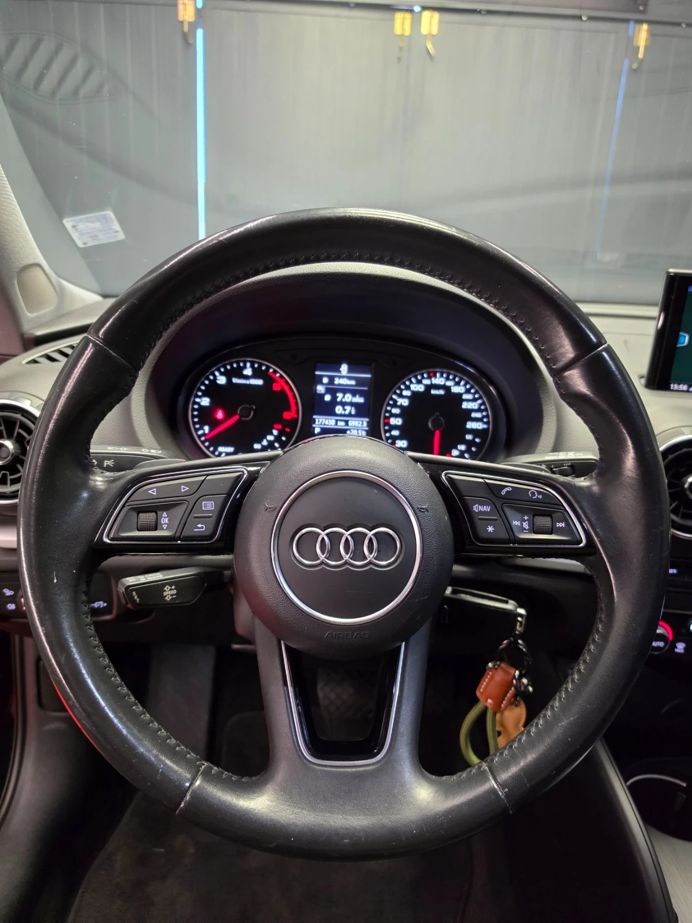 Audi A3 1.6TDI* SPORTBACK* S-LINE* S-TRONIC* NAVI* TOP | Mobile.bg � ����������� 6