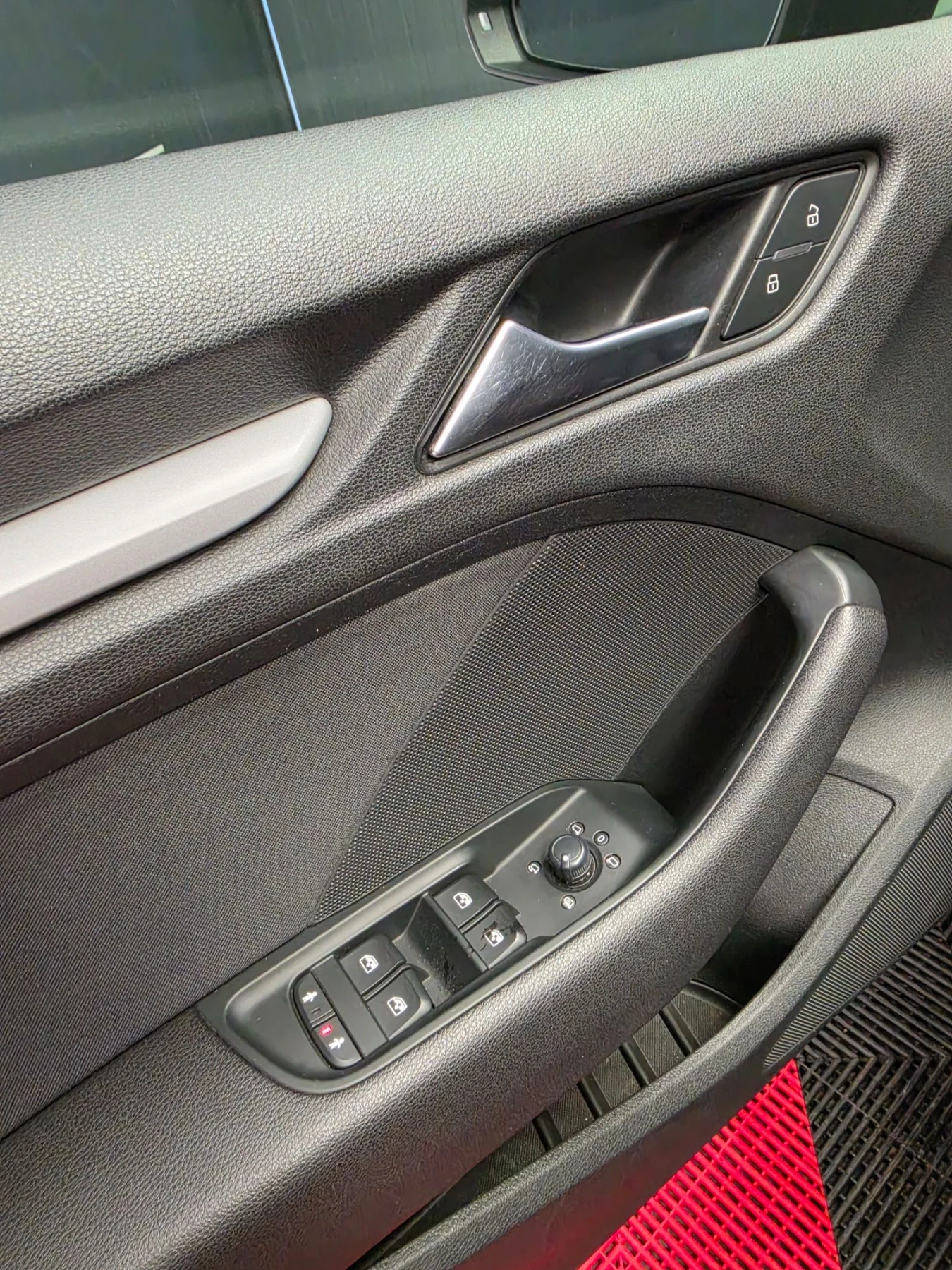 Audi A3 1.6TDI* SPORTBACK* S-LINE* S-TRONIC* NAVI* TOP | Mobile.bg � ����������� 12