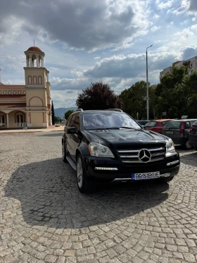     Mercedes-Benz GL 500 Facelift Grand Edition 550