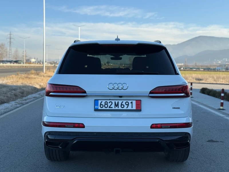 Audi Q7 40000 км ФУЛЛ !!!, снимка 8 - Автомобили и джипове - 48610181