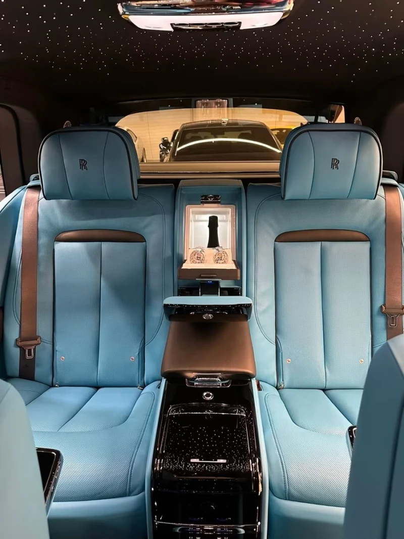 Rolls-Royce Cullinan SERIES II /4Seats/Tiffany/, снимка 14 - Автомобили и джипове - 52302766
