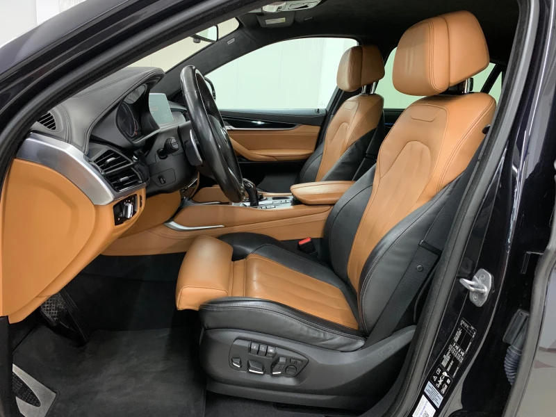 BMW X6 40d M-Pack #VAKUM#OBDUH#ALCANTAR#Cam360#DISTR#HUD#, снимка 7 - Автомобили и джипове - 52554579