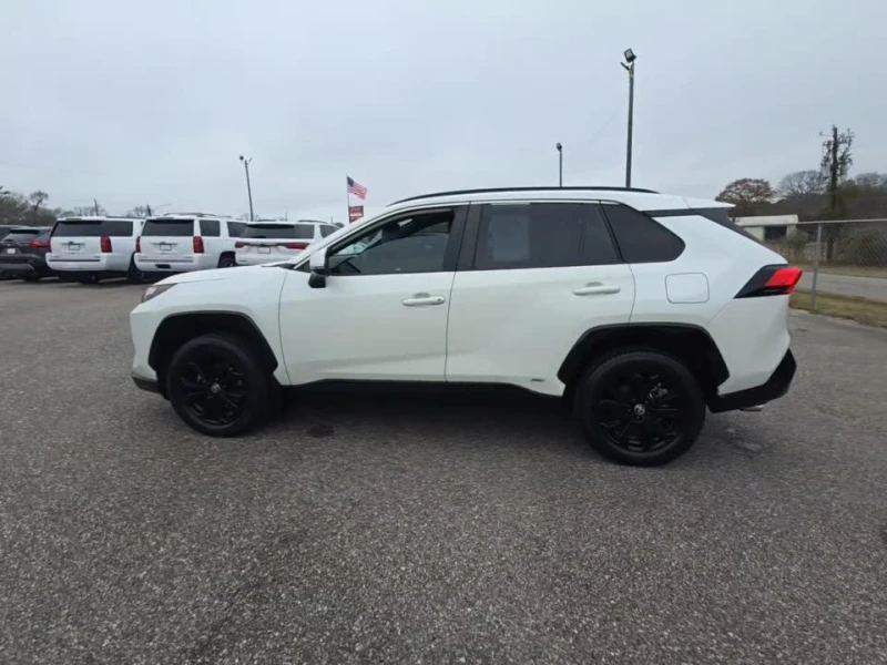 Toyota Rav4, снимка 3 - Автомобили и джипове - 53111527