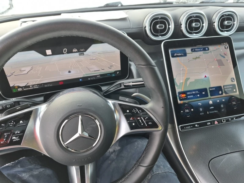 Mercedes-Benz GLC 300 * CARFAX * ПАНОРАМА* ПОДГРЕВИ* , снимка 9 - Автомобили и джипове - 53328301