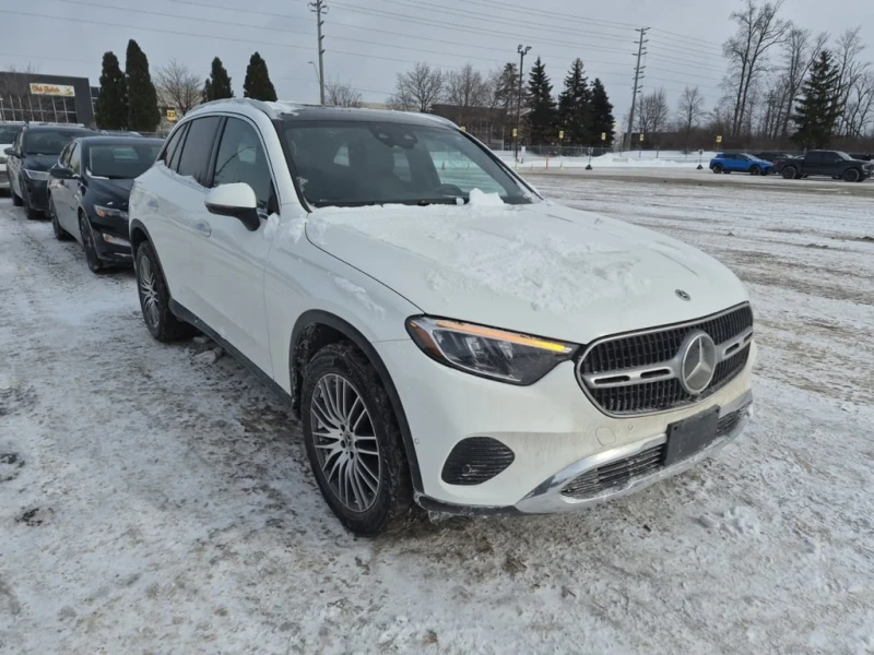 Mercedes-Benz GLC 300 * CARFAX * ПАНОРАМА* ПОДГРЕВИ* , снимка 2 - Автомобили и джипове - 53328301