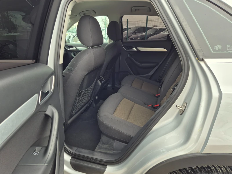 Audi Q3 2.0TFSI Quattro, снимка 12 - Автомобили и джипове - 53341619