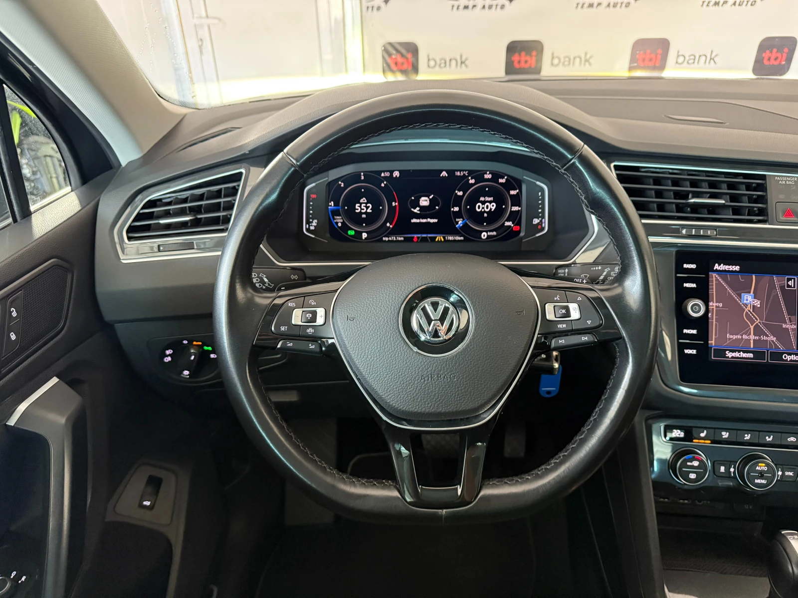 VW Tiguan 2.0TDI* 4x4* СЕРВИЗНА КНИЖКА С ПЪЛНА ИСТОРИЯ В VW - изображение 10