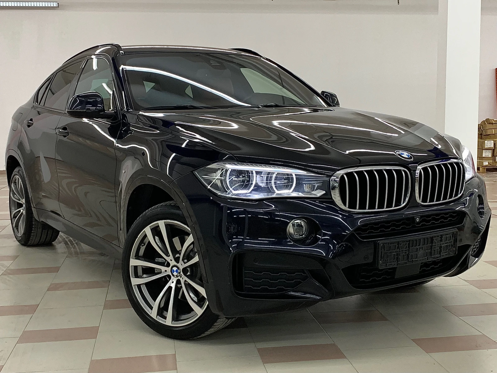 BMW X6 40d M-Pack #VAKUM#OBDUH#ALCANTAR#Cam360#DISTR#HUD# - изображение 3