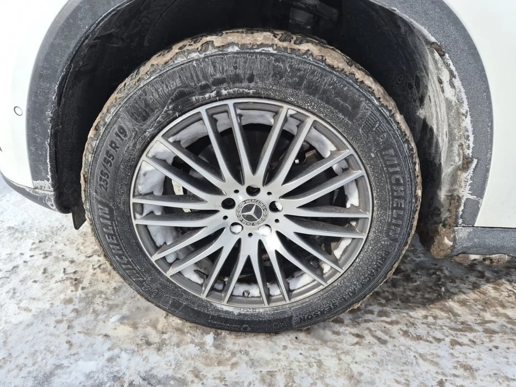 Mercedes-Benz GLC 300 * CARFAX * ПАНОРАМА* ПОДГРЕВИ*  - изображение 6