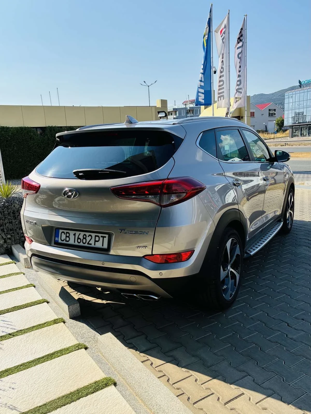 Hyundai Tucson 1.6 T- GDI, снимка 5 - Автомобили и джипове - 56034467