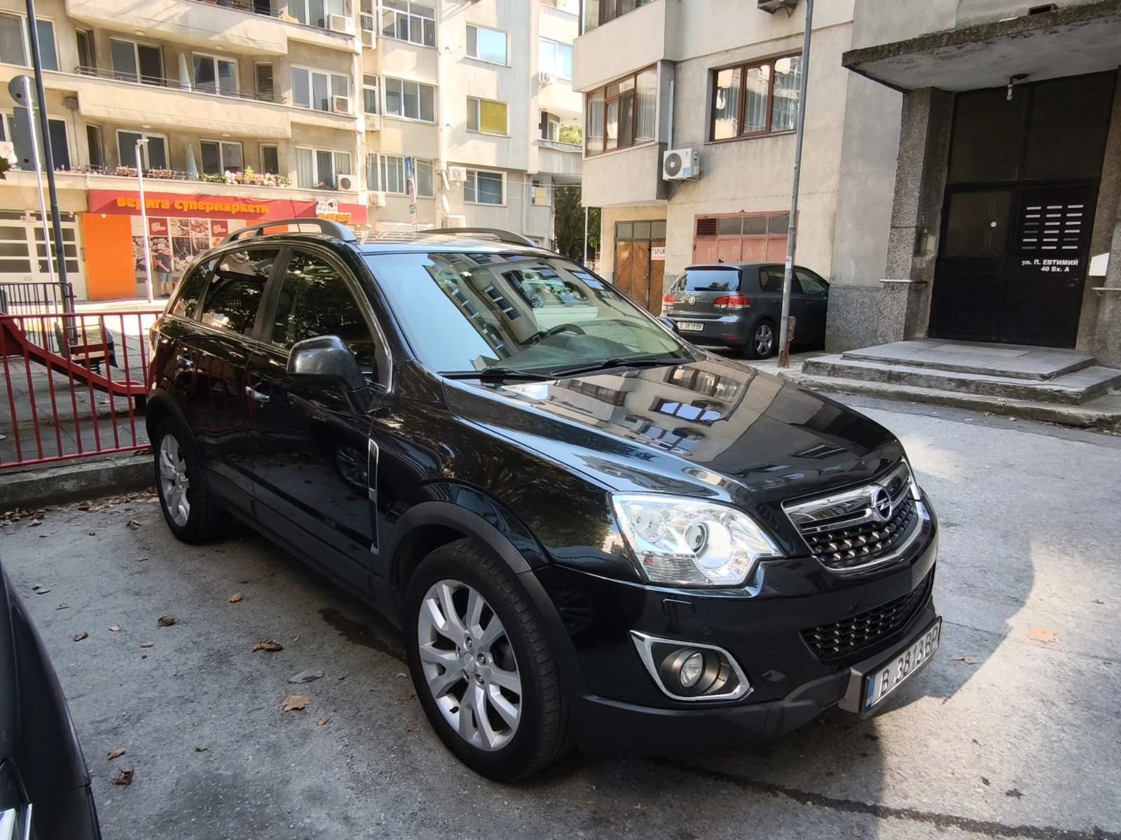 Opel Antara, снимка 6 - Автомобили и джипове - 56247969